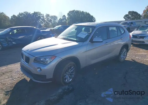 2015 BMW X1 xDrive28I z USA, uszkodzony, nr VIN WBAVL1C57FVY28274